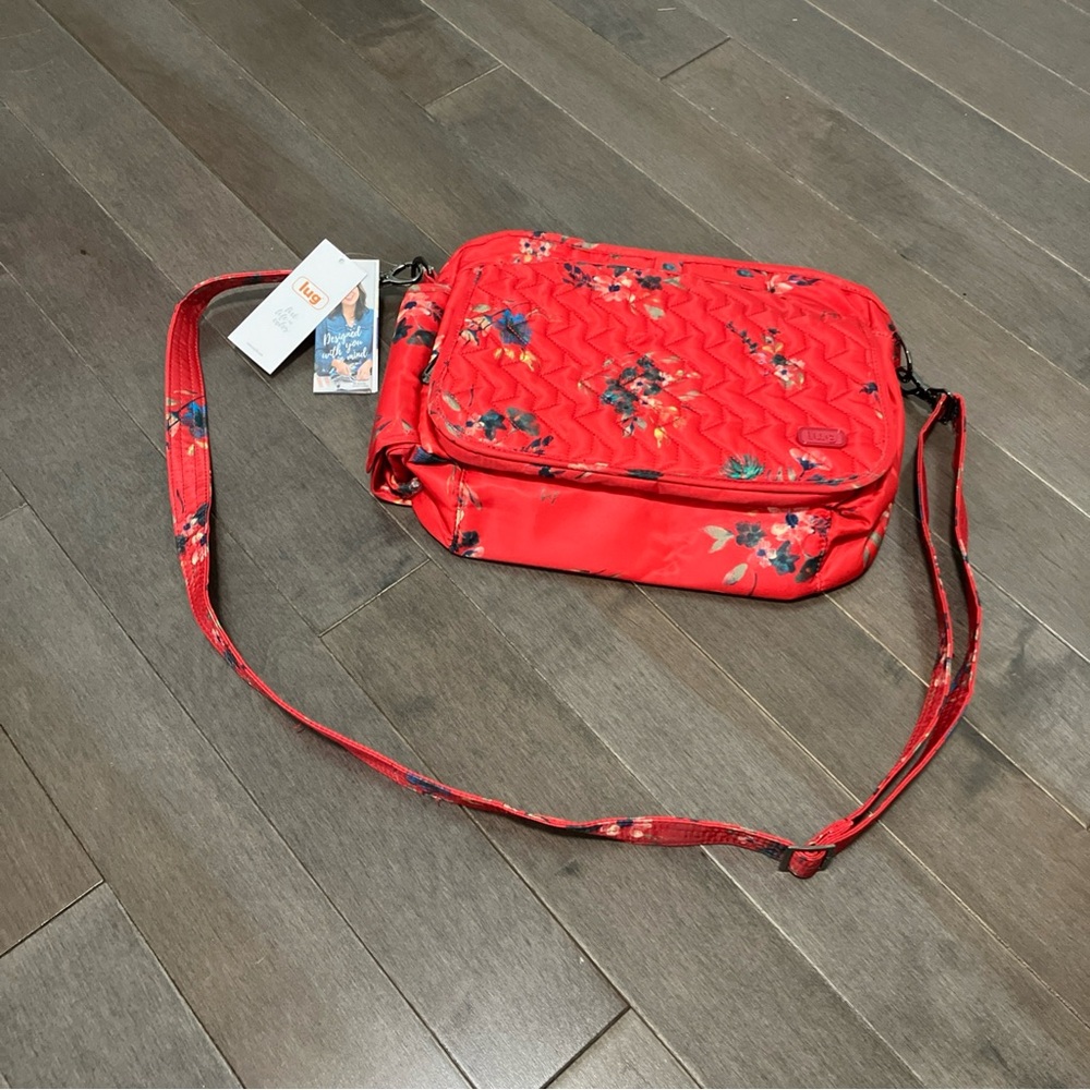 Lug Wings Bouquet Red Floral Crossbody Bag NWT